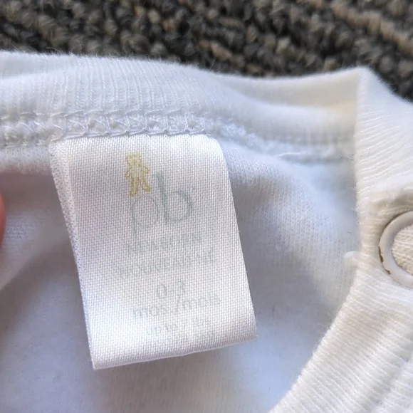 Free With Purchase 0-3M - Picture 4 of 4